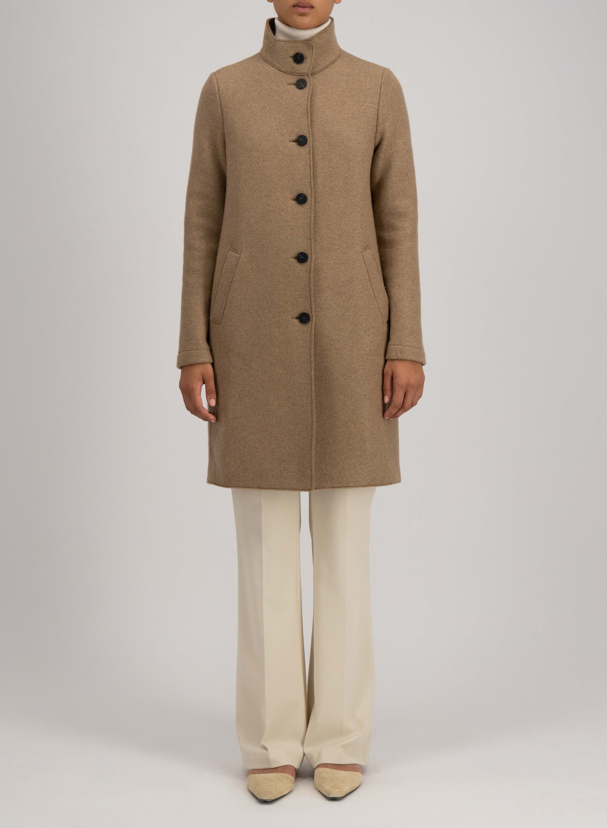 Egg shaped coat cashmere crafted with Loro Piana fabric