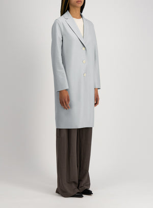 Overcoat in light pressed wool