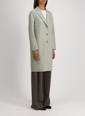 Overcoat in light pressed wool