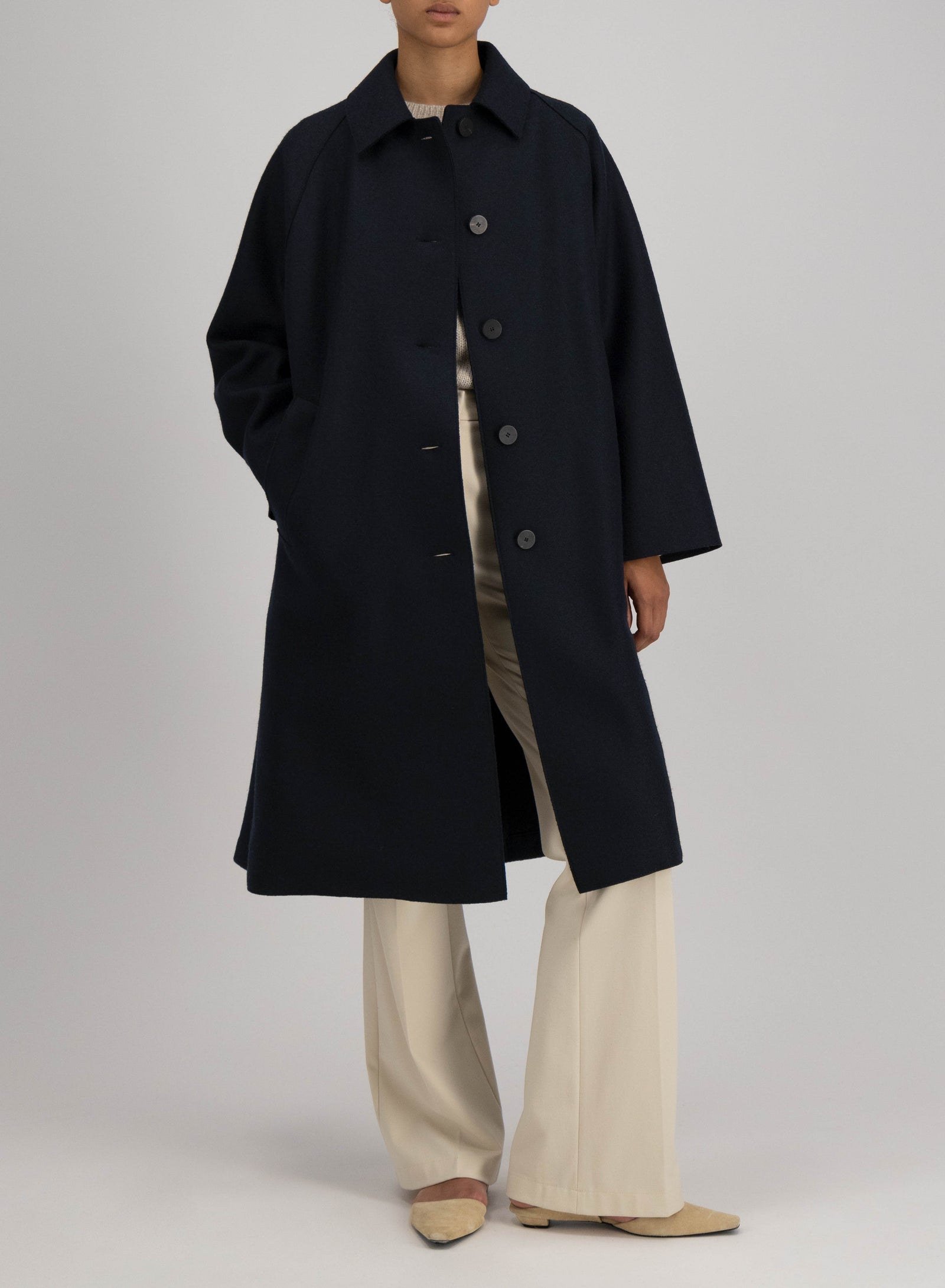 Balmacaan pressed wool with quilted lining