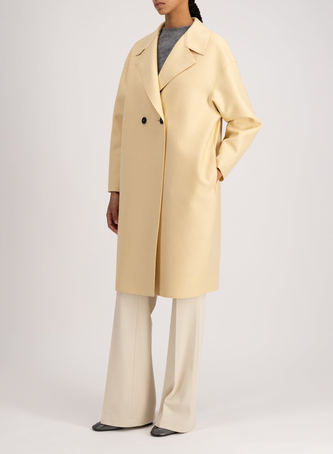 Dropped shoulder coat pressed wool