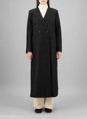 Uncollared coat with shoulder pads pressed wool