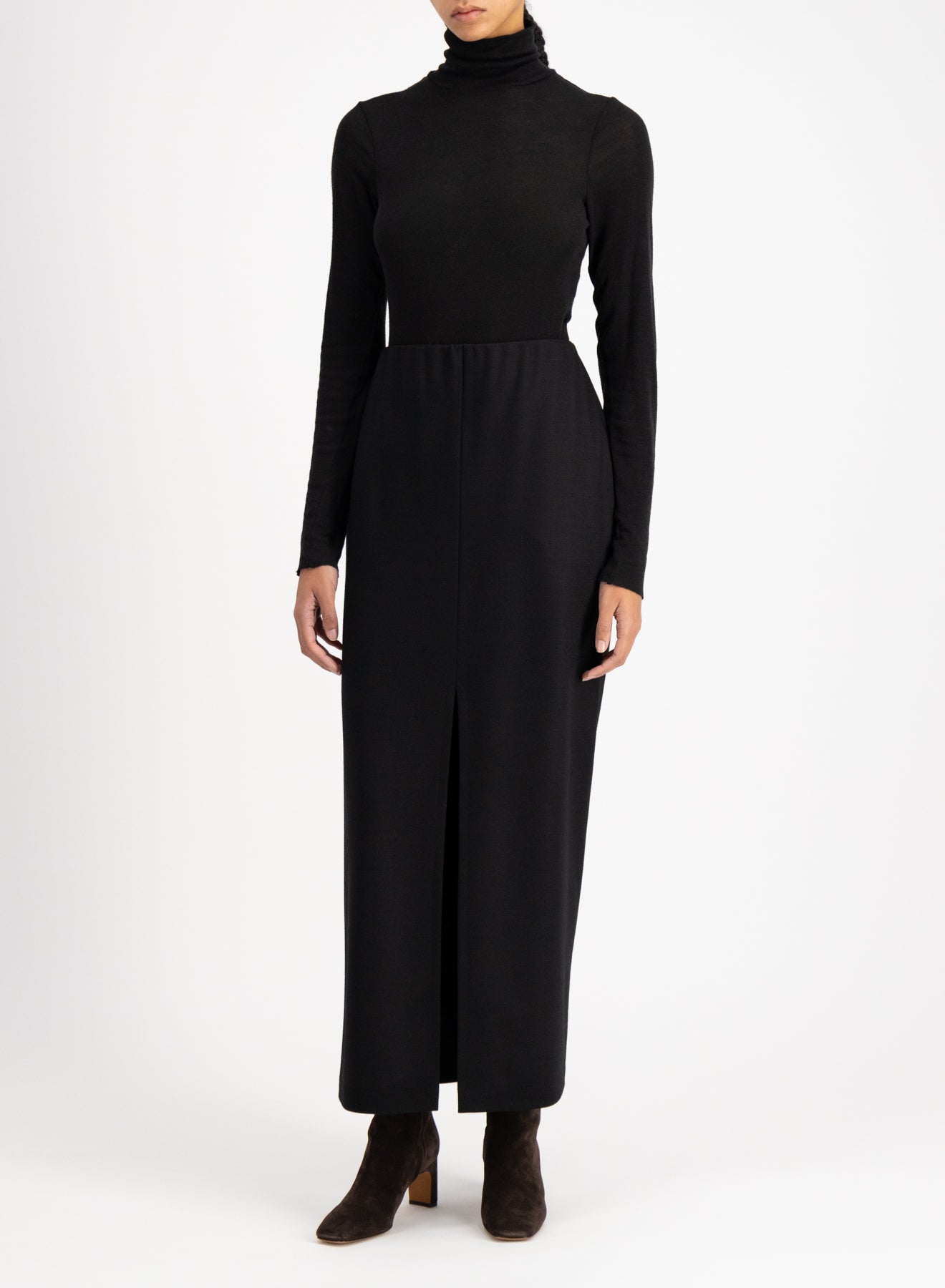 Front slit long skirt superfine merino