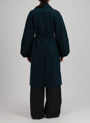 Puff sleeves coat in pressed wool