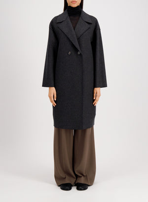Dropped shoulder coat in double crafted with Loro Piana fabric