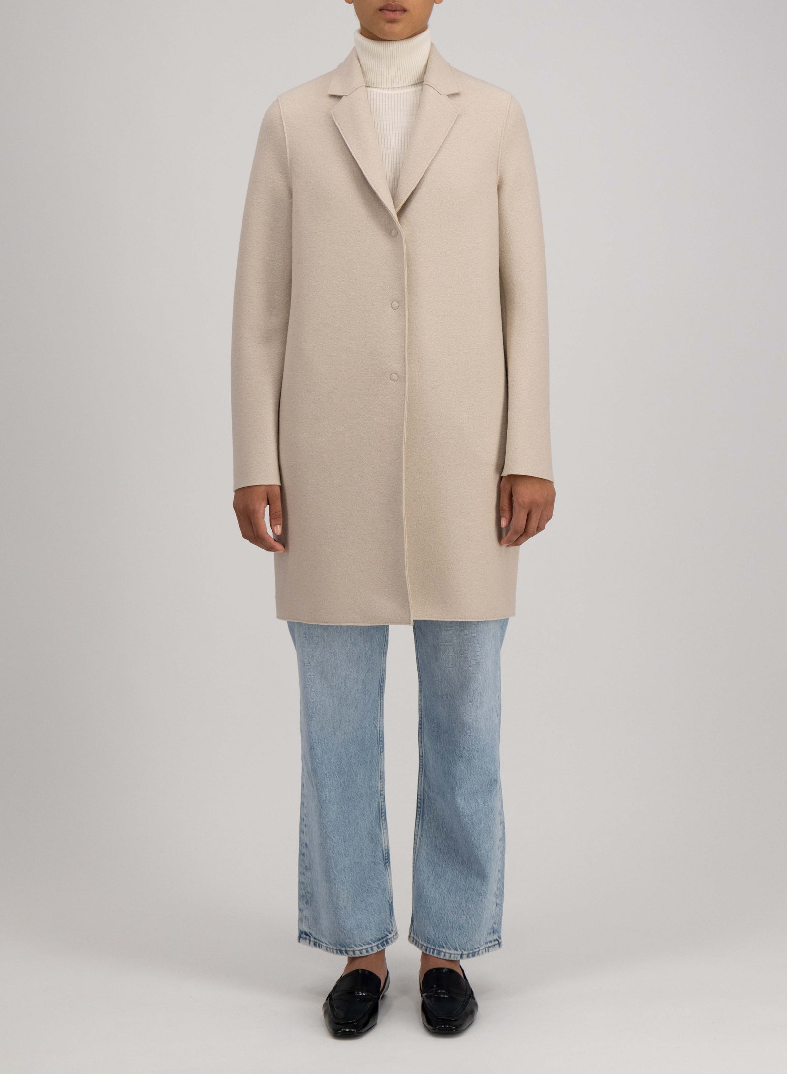 Cocoon coat pressed wool