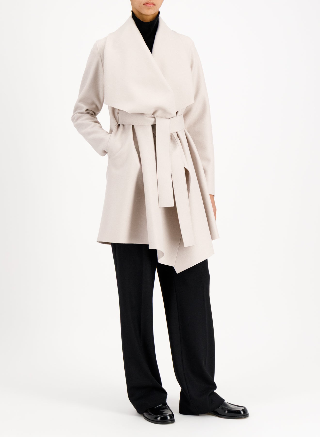 Blanket coat in pressed wool