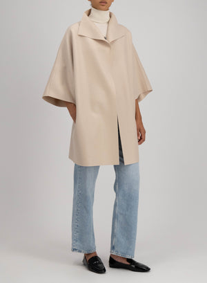 Kimono mantle in pressed wool