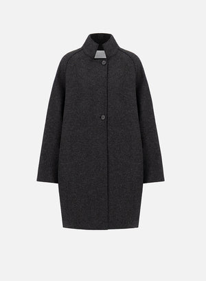 Raglan cape in boiled wool