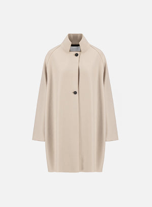 Raglan cape in pressed wool