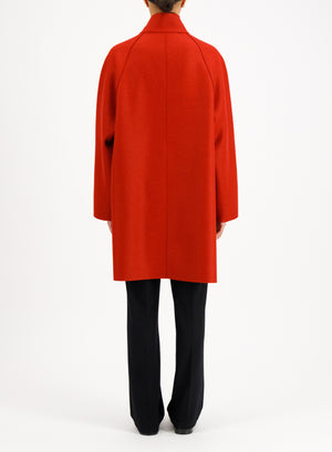 Raglan cape in pressed wool