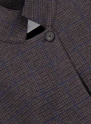 Raglan cape crafted with Loro Piana fabric