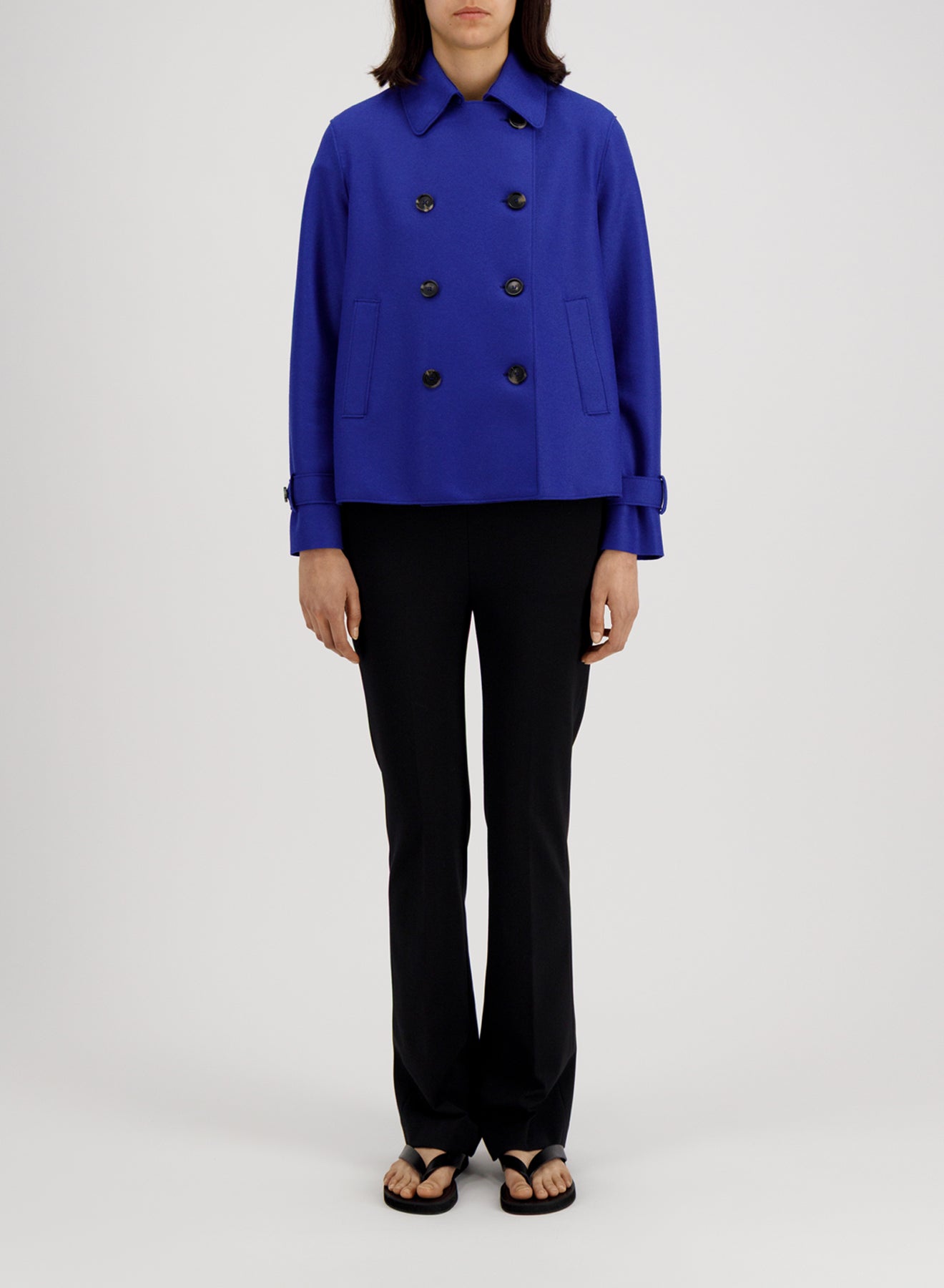 ライトプレスウール・クロップドトレンチ