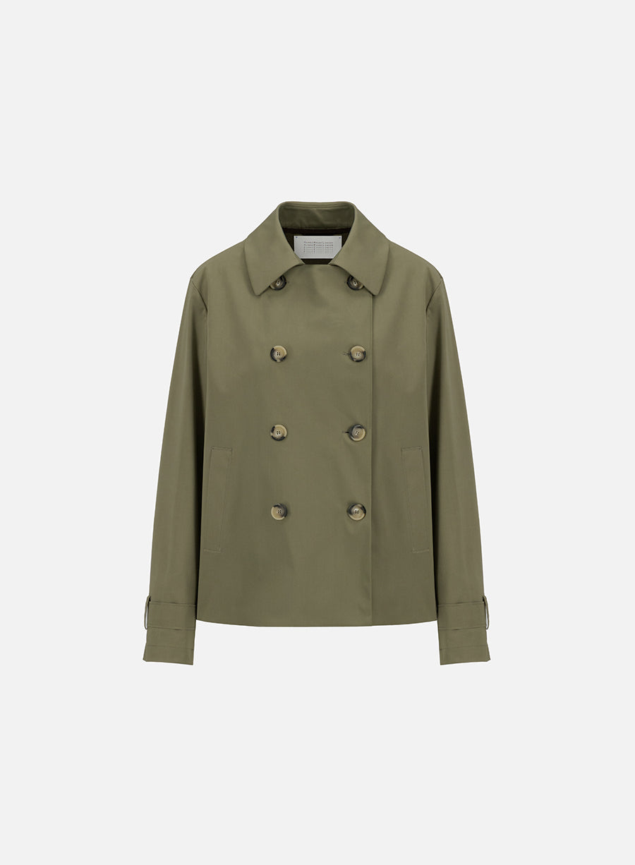 cropped trench light technic