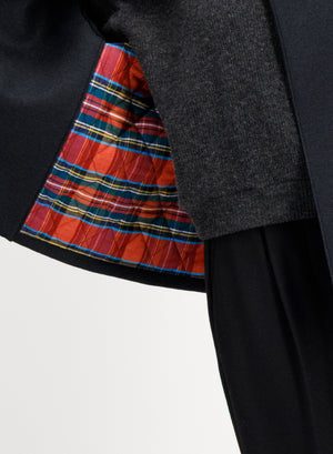 Oversized funnel jacket in pressed wool with quilted lining