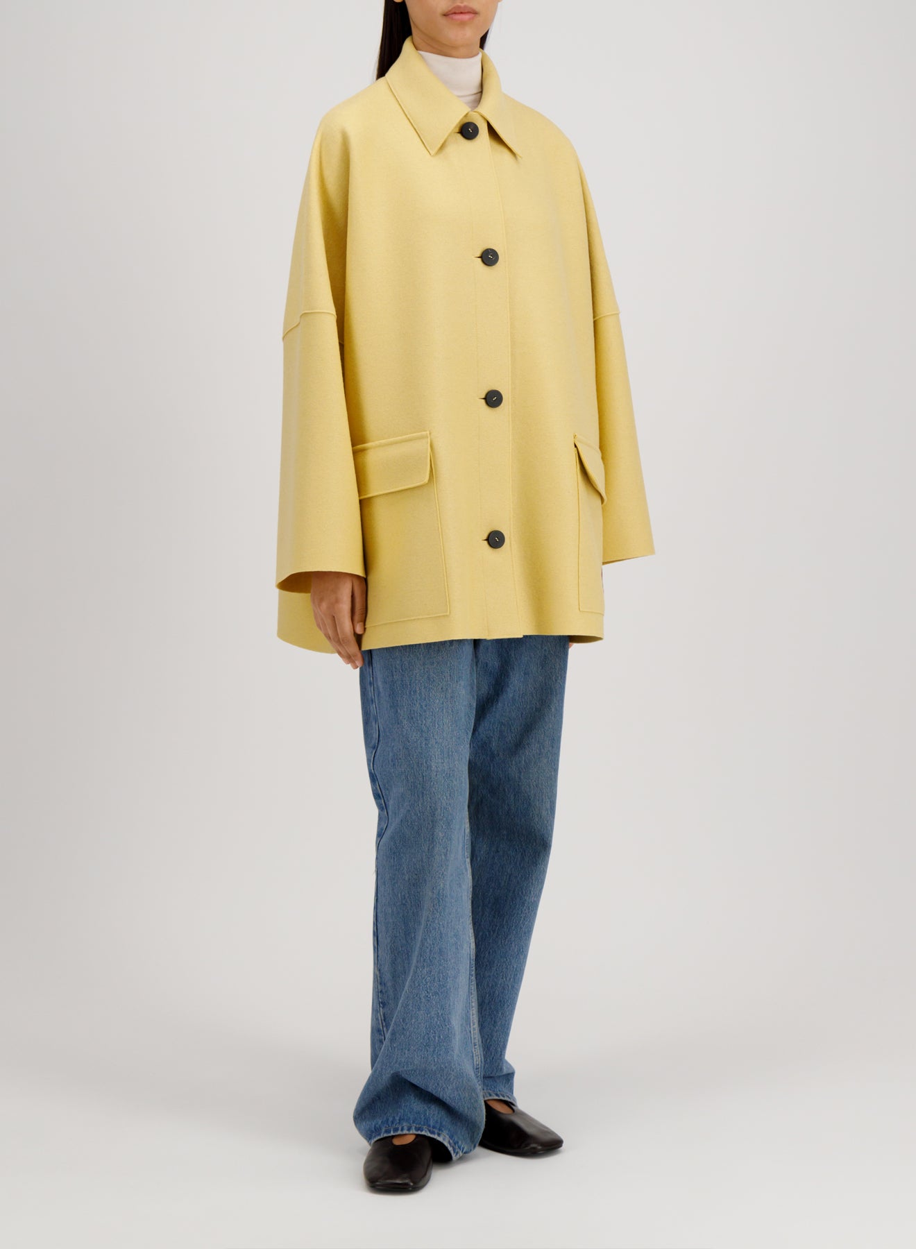 Country cape pressed wool