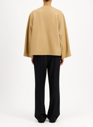 Collarless cape