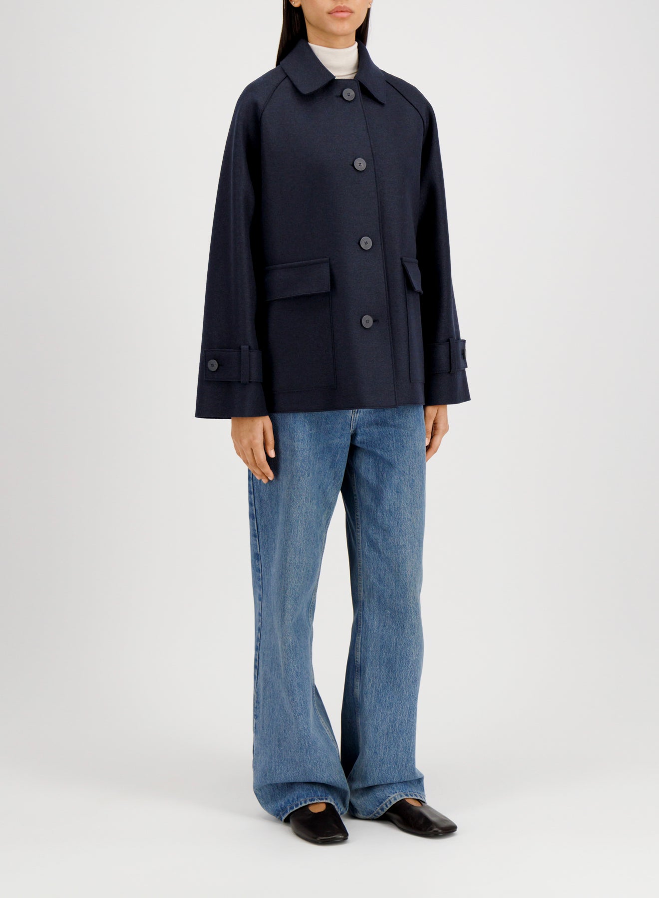 Raglan jacket with quilted lining