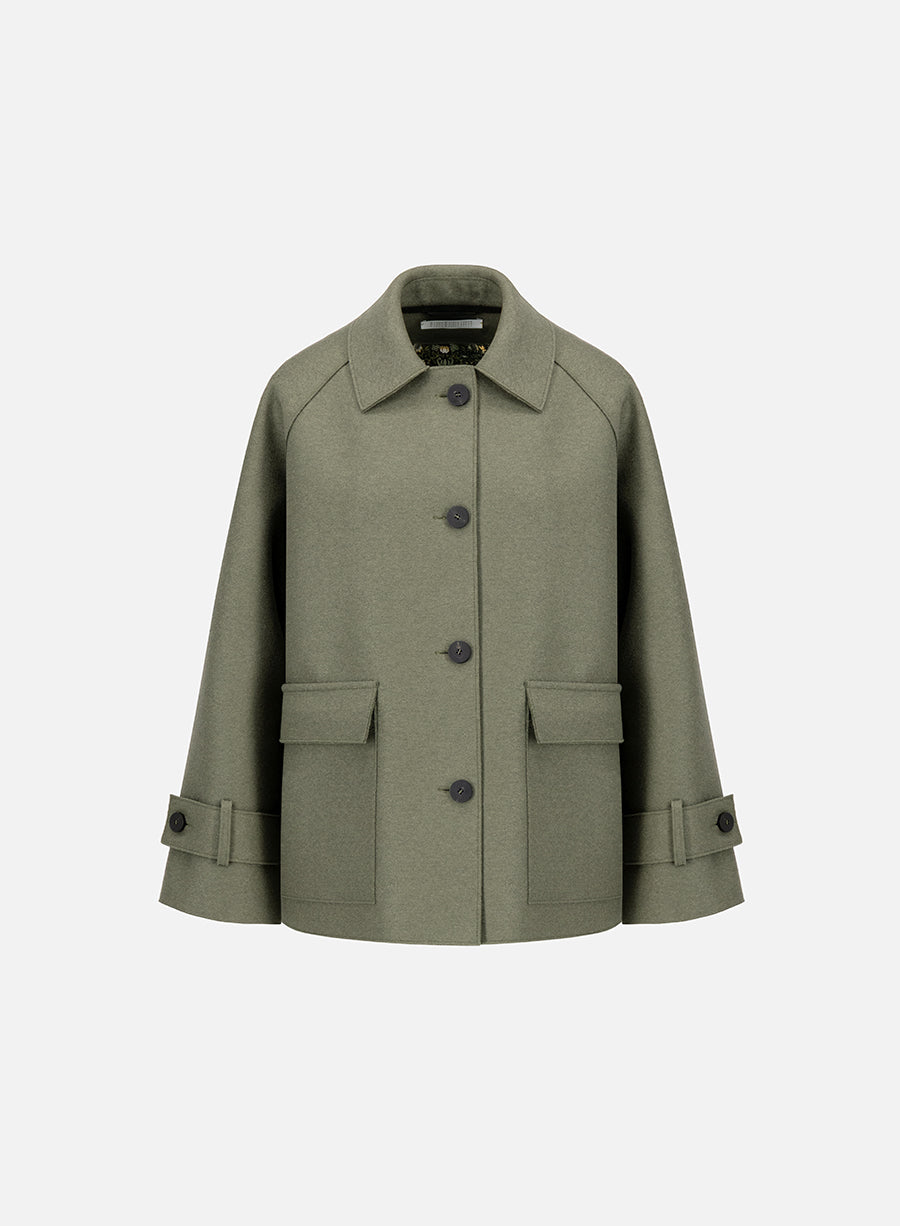 Raglan jacket with quilted lining