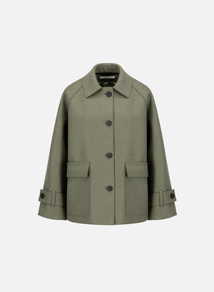 Raglan jacket with quilted lining
