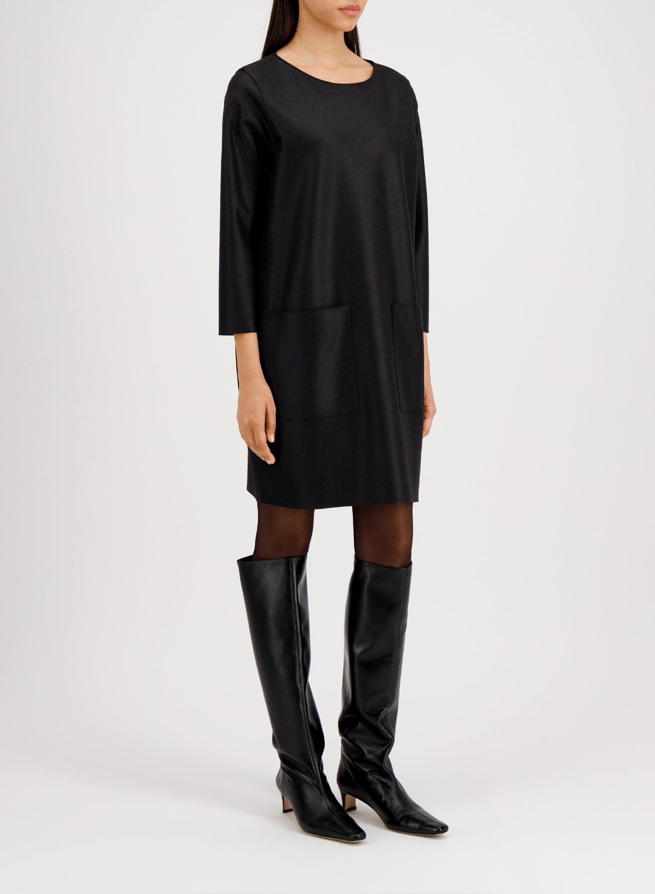 Geometric dress with pockets light pressed wool
