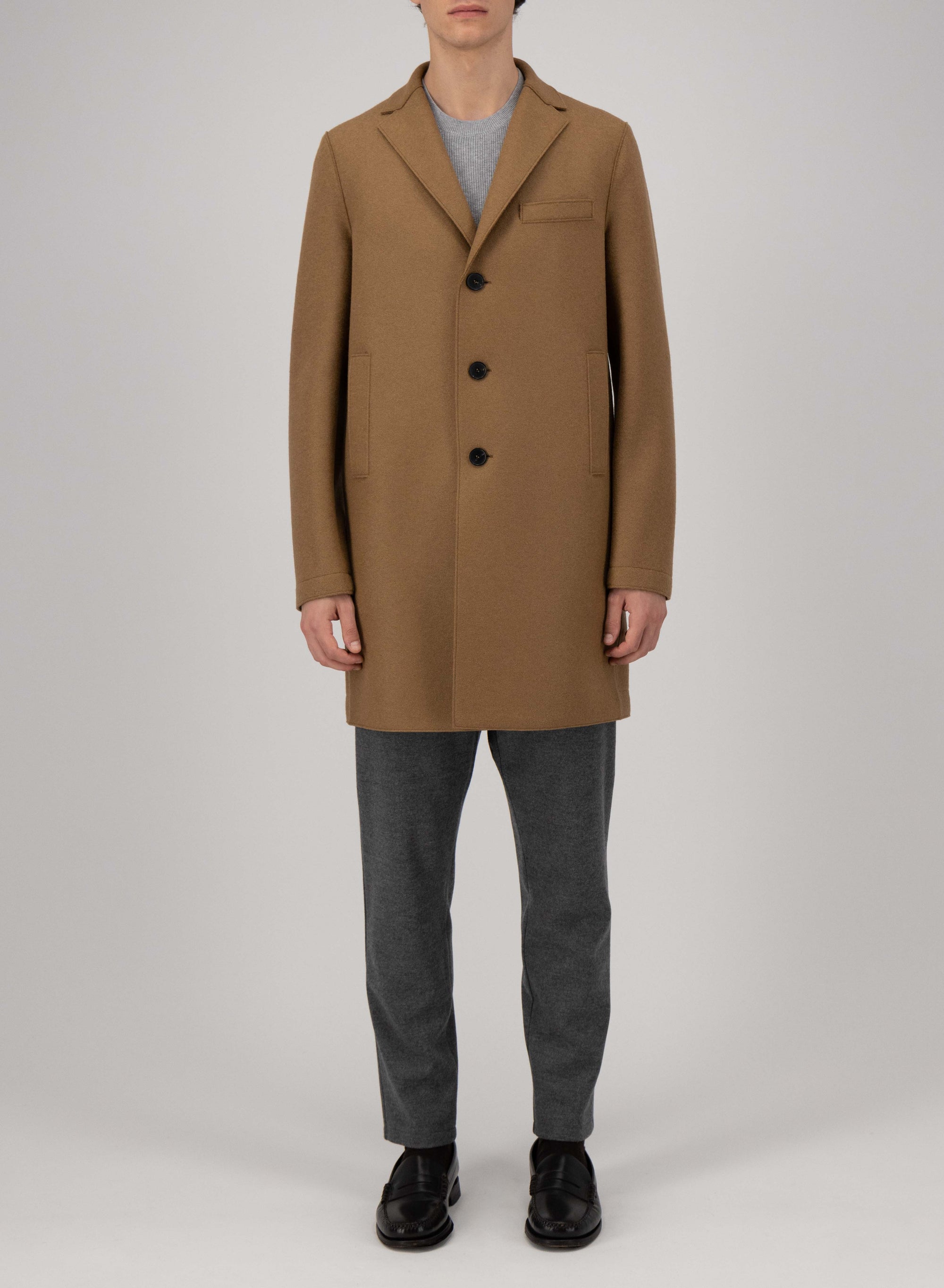 Boxy coat pressed wool