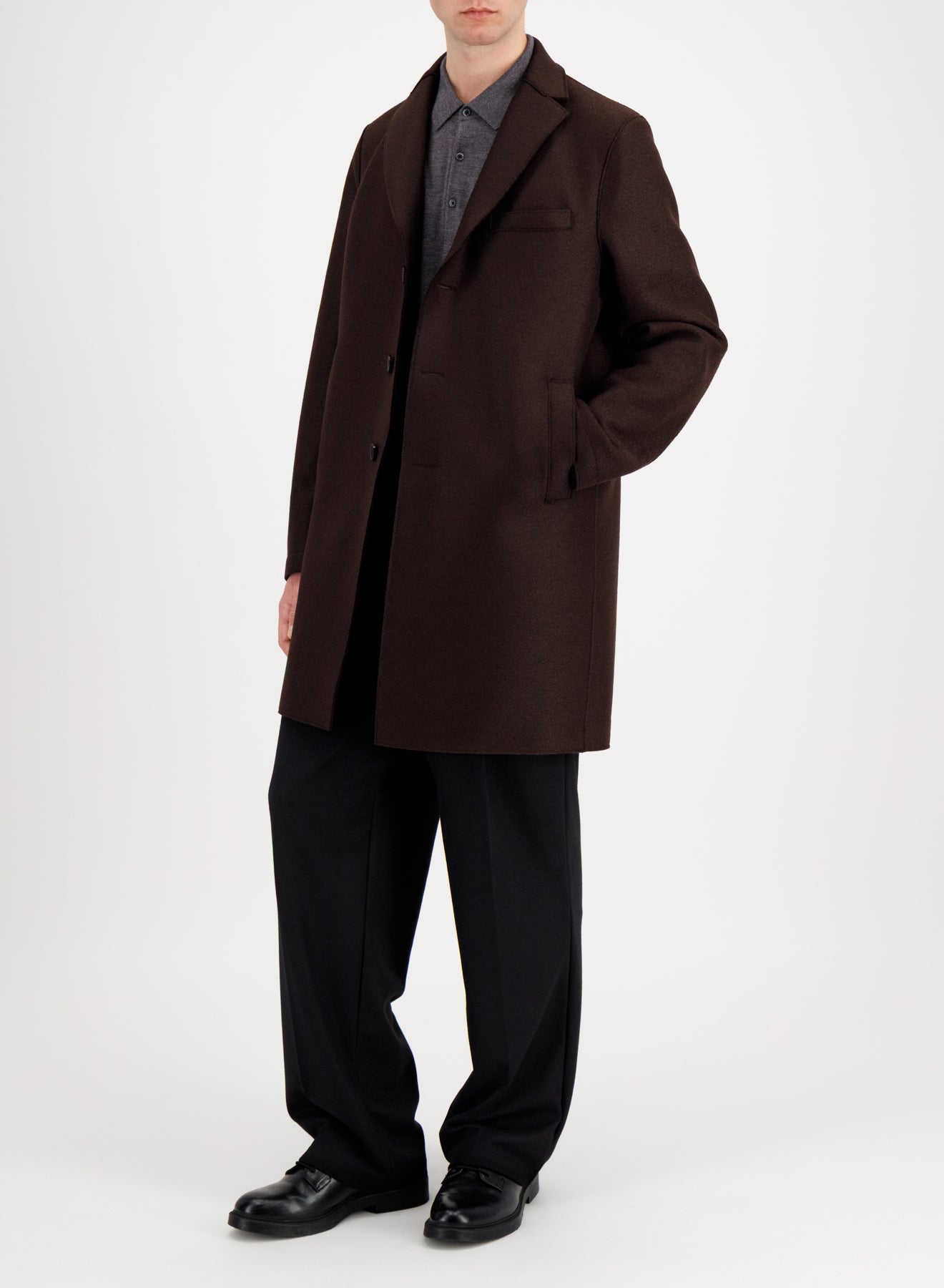 Boxy coat pressed wool