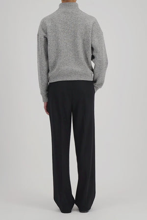 Turtleneck knitted sweat