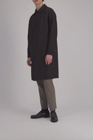 Fly front raglan coat pressed wool