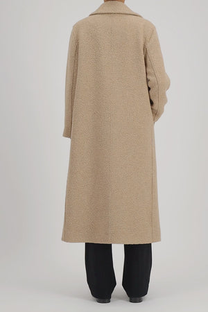 Long coat in bouclè