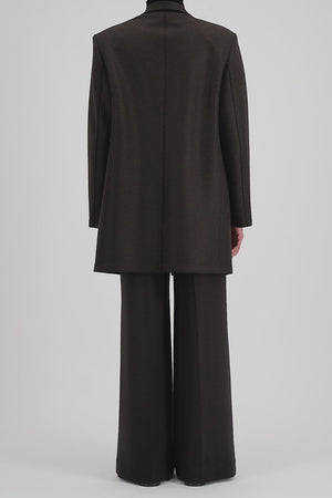Oversized coat in pressed wool