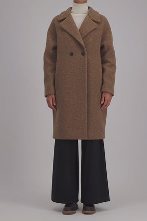 Dropped shoulder coat pressed wool